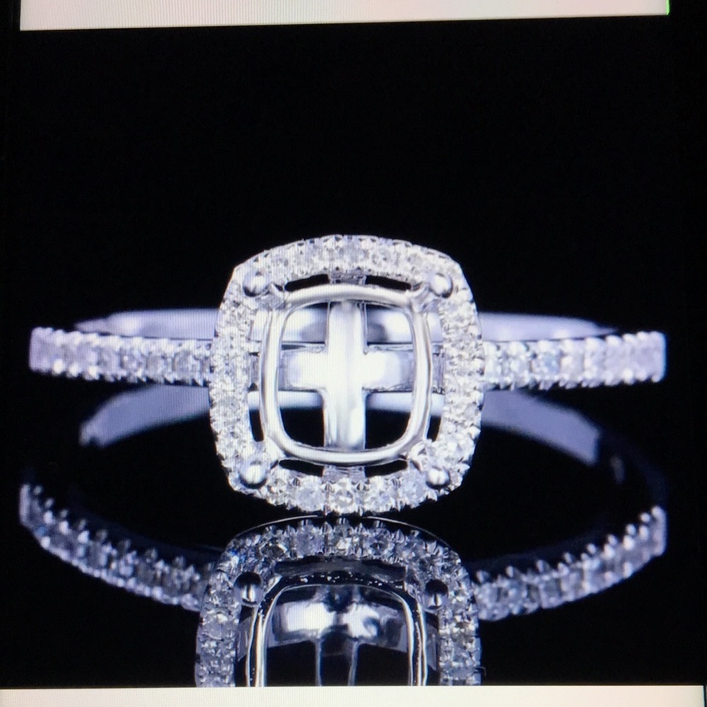 Semi Mount of 10K gold, .25 carats diamonds